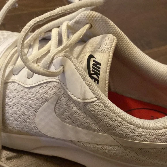 Nike Running Shoe - Picture 4 of 7